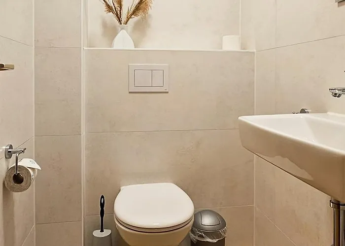 別荘 Hirtenstr 1 F